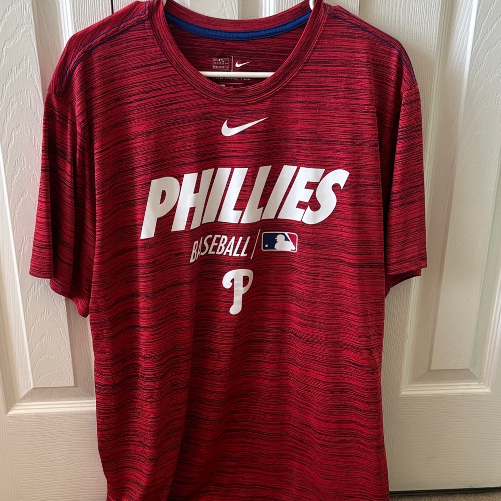 Nike Red Phillies Baseball Tee